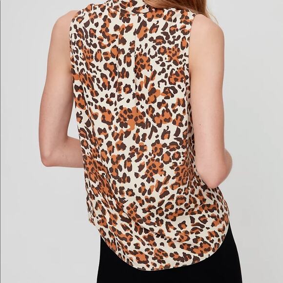 Aritzia BABATON Akira Blouse Sleeveless Top Leopard Print Sz S - Picture 7 of 11